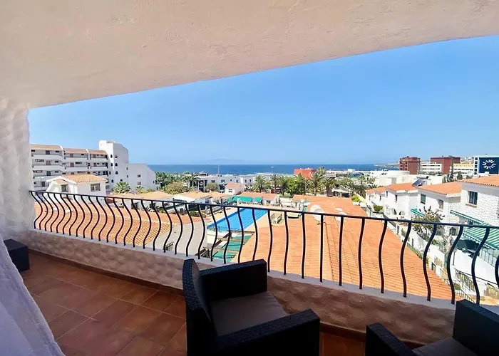 Adeje + Parking Daire Costa Adeje